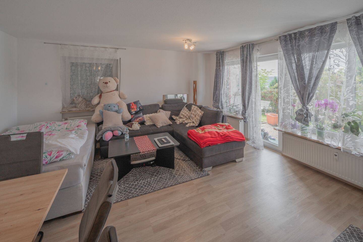 Wohnen mit Schwarzwaldblick - gepflegte 2,5-Zimmer-Wohnung mit Terrasse – Schramberg – Vorschaubild 5