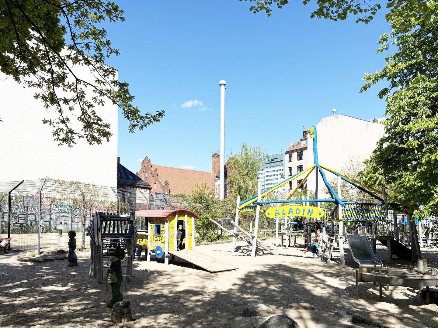 Urbanes Flair trifft Wilmersdorfer Eleganz: Ihr Logenplatz am Nikolsburger Platz – Berlin – Vorschaubild 9