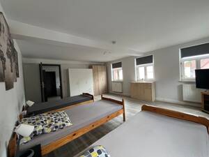 Geräumige 4,5-Zimmer-Wohnung im Herzen von Emskirchen – 91448 Emskirchen – Vorschaubild 4