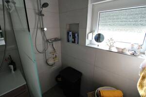 Gepflegte und kernsanierte 2-Zimmer-Erdgeschosswohnung, Gemeinschaftsgarten in Duisburg-Hochfeld – 47053 Duisburg – Vorschaubild 9