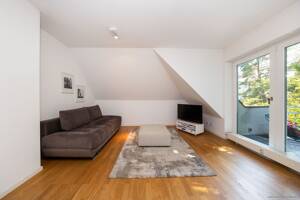 Bestlage Herzogpark: nahe dem Kufsteiner Platz & Isar. Helle 2-Zimmer-DG-Whg mit Dachterrasse & TG. – 81679 München – Vorschaubild 7