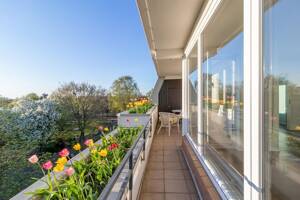 Designer Terrassenwohnung (18 min. Hbf) Natur, Parkplatz (nur befristet 6-12 Monate) 1.700 € inkl NK – 22115 Hamburg – Vorschaubild 1