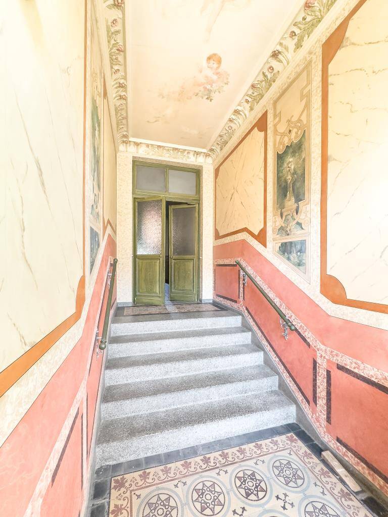 ERSTKLASSIGES 1 ZI. APARTMENT IN STILVOLLER GRÜNDERZEITVILLA - IN BEGEHRTER & RUHIGER LAGE – Dresden – Vorschaubild 6