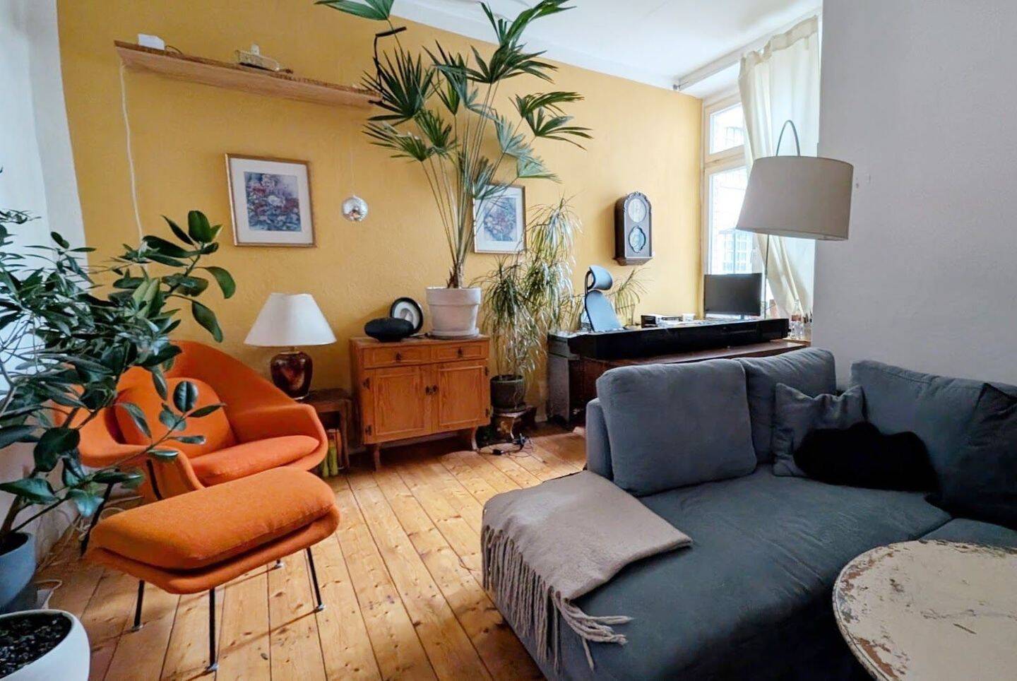 Kreuzberger Kiez: 2-Zimmer-Wohnung zum Selbstbezug, sanierter Altbau, Dielenboden, provisionsfrei – Berlin – Vorschaubild 2