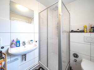 Moderne zentrale 3-Zimmer-Eigentumswohnung mit Balkon – 26135 Oldenburg – Vorschaubild 4