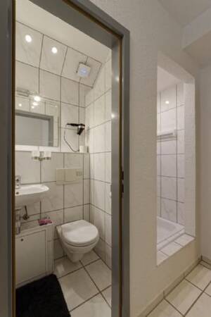 Business Apartment direkt am Frankfurter Flughafen – 65451 Kelsterbach – Vorschaubild 9