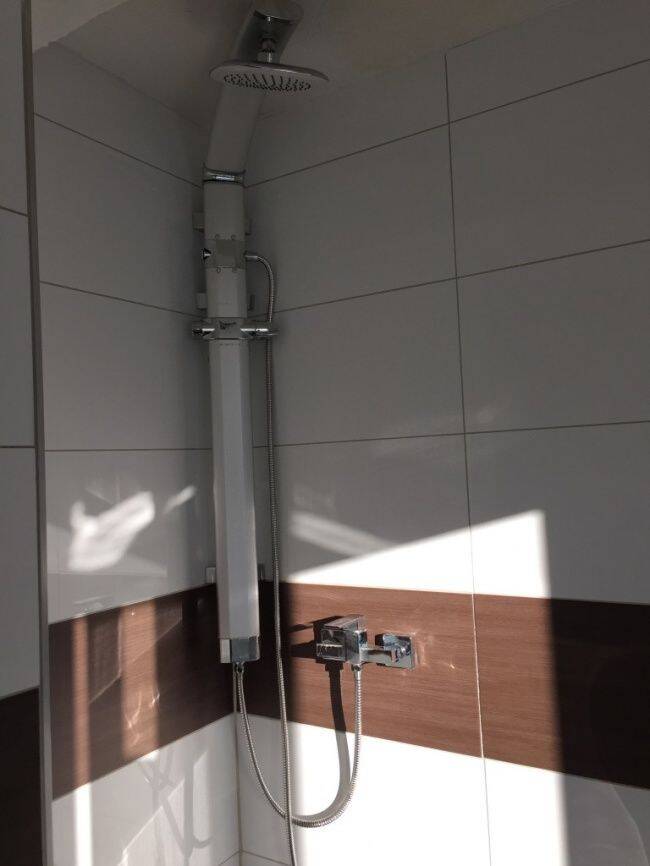 Ab 01.10. In Uninähe, Hochparterre: Ideal für 2er-Studenten-WG geeignet, helle 2ZKB mit Einbauküche! – Regensburg – Vorschaubild 5