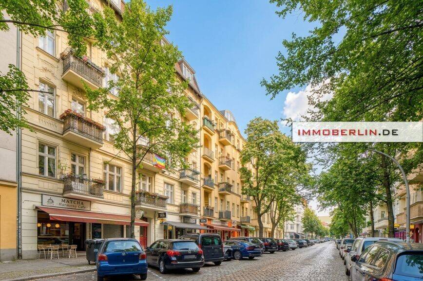IMMOBERLIN.DE - Liebenswerte Altbauwohnung mit ruhigem Balkon nahe dem Boxhagener Platz – Berlin – Vorschaubild 2