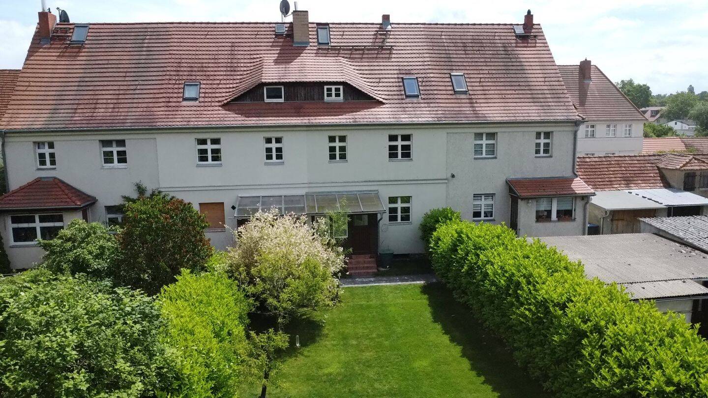 Saniertes Reihenmittelhaus in der historischen Eisenbahnersiedlung Elstal