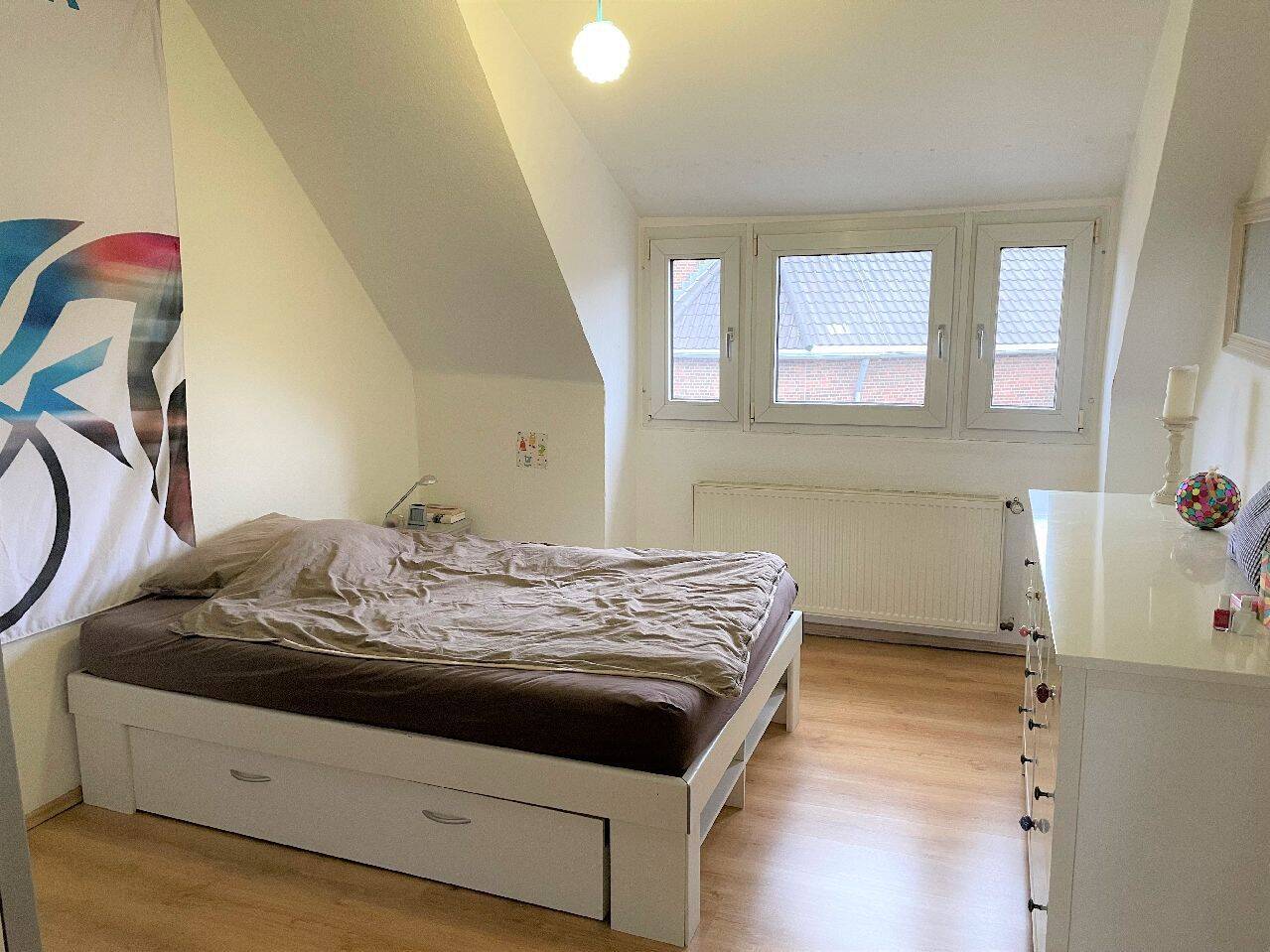 Düsseldorf-Unterbilk! 2-Zimmer-Altbauwohnung mit Wohnküche nähe Lorettostraße! – Düsseldorf – Vorschaubild 7