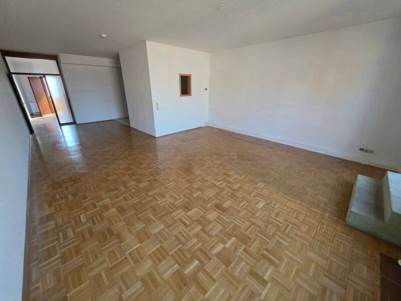 Sanierte 2-Zimmer-Wohnung - Haus mit Aufzug, Bad mit Superplan-Dusche – Düsseldorf – Vorschaubild 6