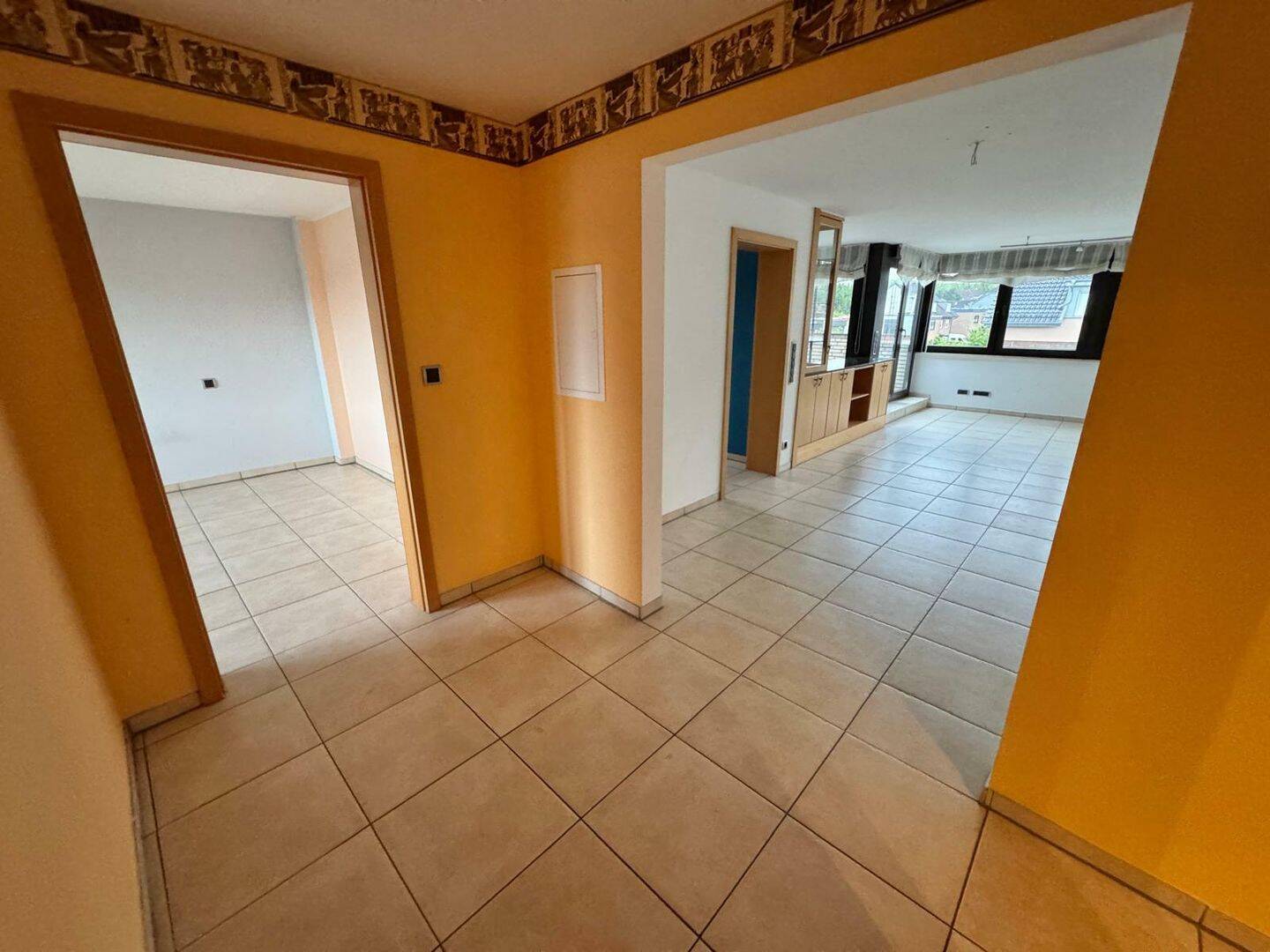 Großzügige 3,5-Zimmer-Eigentumswohnung mit Dachterrasse in Bottrop – Bottrop – Vorschaubild 3