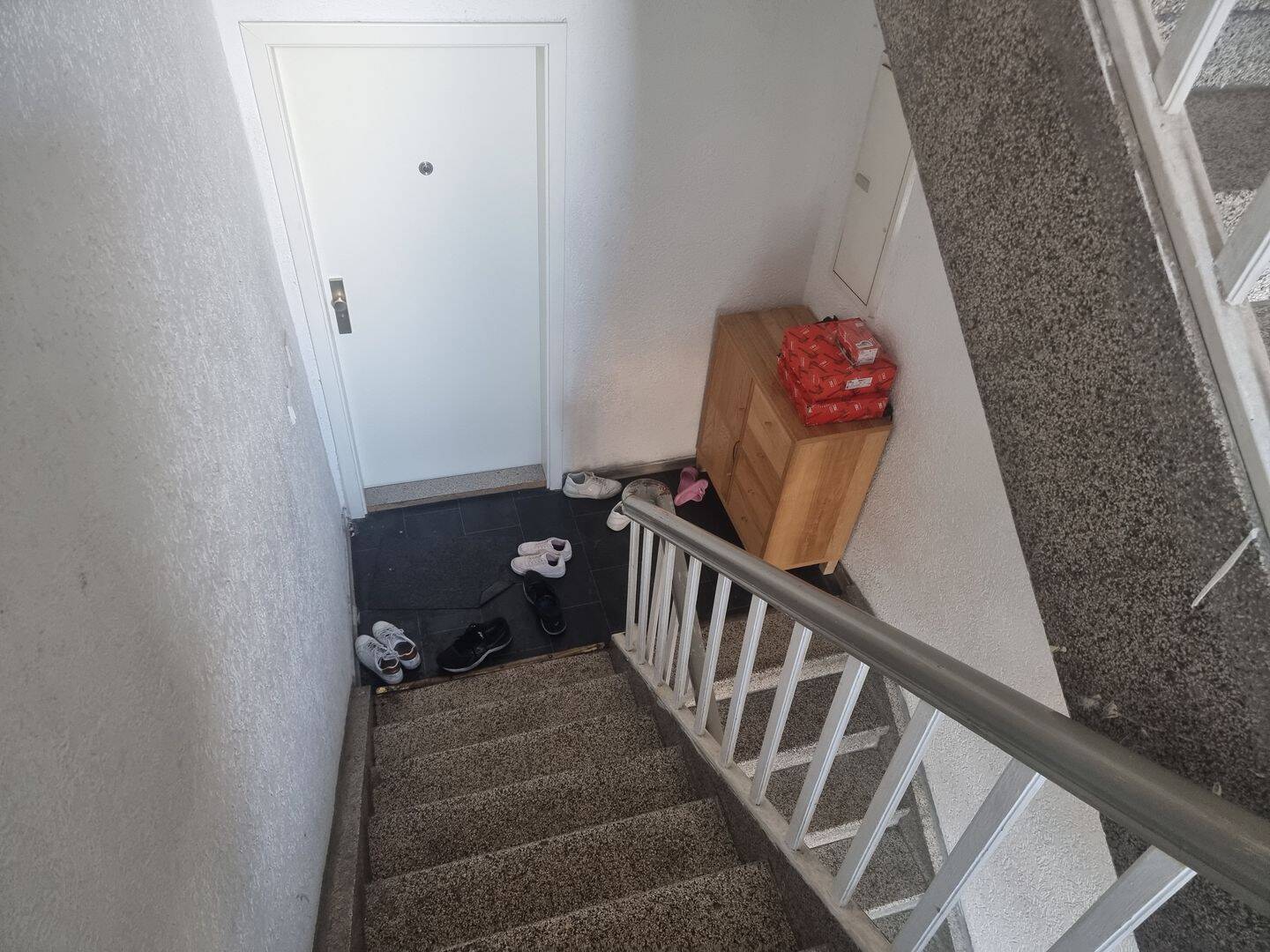 Voll vermietetes Mehrfamilienhaus mit Ladenlokal – Attraktive Kapitalanlage in Gelsenkirchen – Gelsenkirchen – Vorschaubild 2