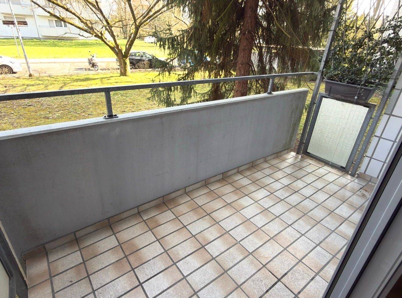 Renovierte 3-Zimmer-Wohnung mit Balkon – 80 m² in Karlsruhe Nordweststadt – Karlsruhe – Vorschaubild 3