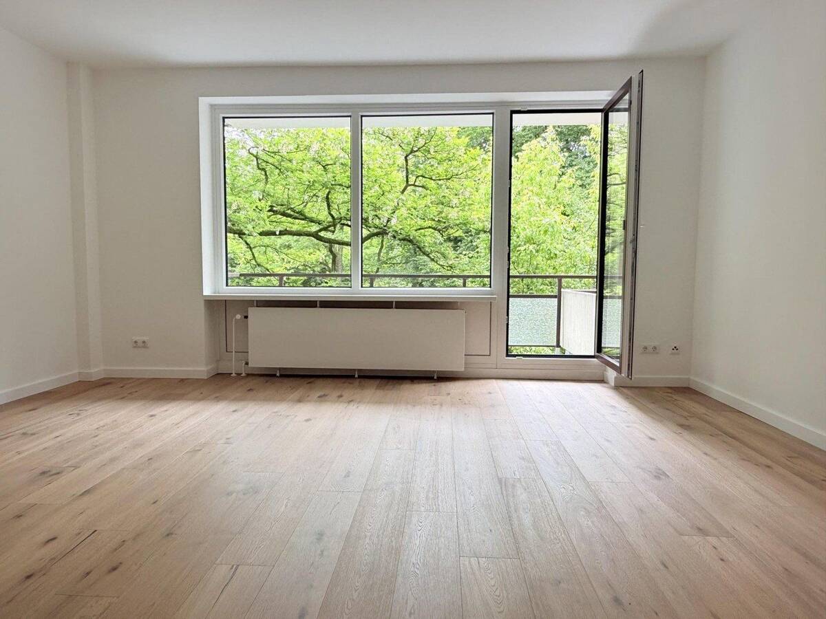 Modern ausgestattete 2-Zimmer-Wohnung in zentraler Lage von HH-Rissen – 22559 Hamburg – Bild 1 von 5