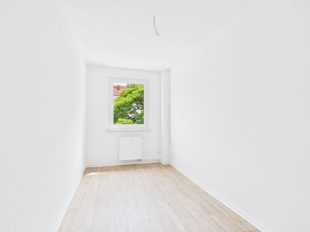 3-Raum-Wohnung mit Balkon auf dem Kapellenberg – Chemnitz – Vorschaubild 2