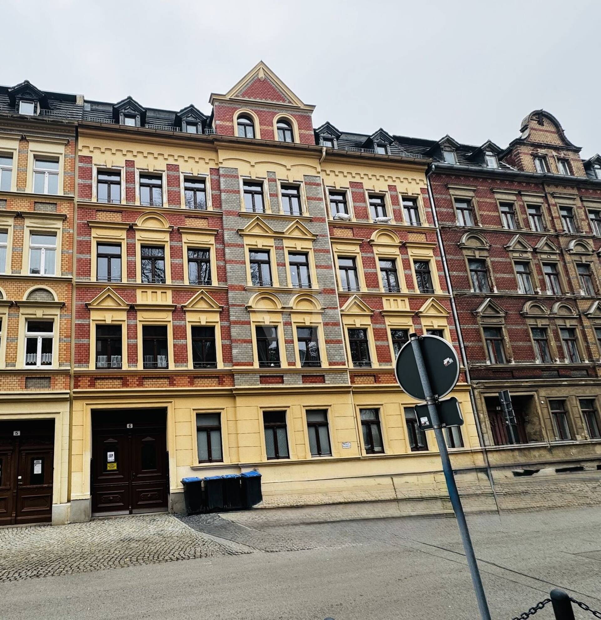 Dachgeschosswohnung in 02828 Görlitz mit 70 m² kaufen
