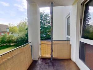 ** Helle 2 Zimmer-Wohnung mit BALKON in Hellerhof ** – 40595 Düsseldorf – Vorschaubild 2