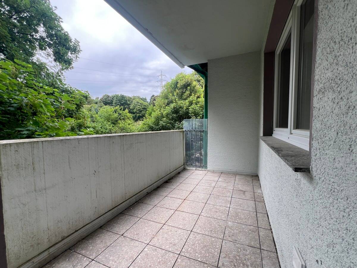 ++ SUPER GEMÜTLICHE WOHNUNG MIT BALKON UND EINBAUKÜCHE IM GRÜNEN ++ – Remscheid – Vorschaubild 5