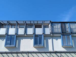 Besondere, lichtdurchflutete, zentrumsnahe 2,5-Zimmer-Maisonette-Wohnung mit herrlicher Dachterrasse! – 83512 Wasserburg am Inn – Vorschaubild 2
