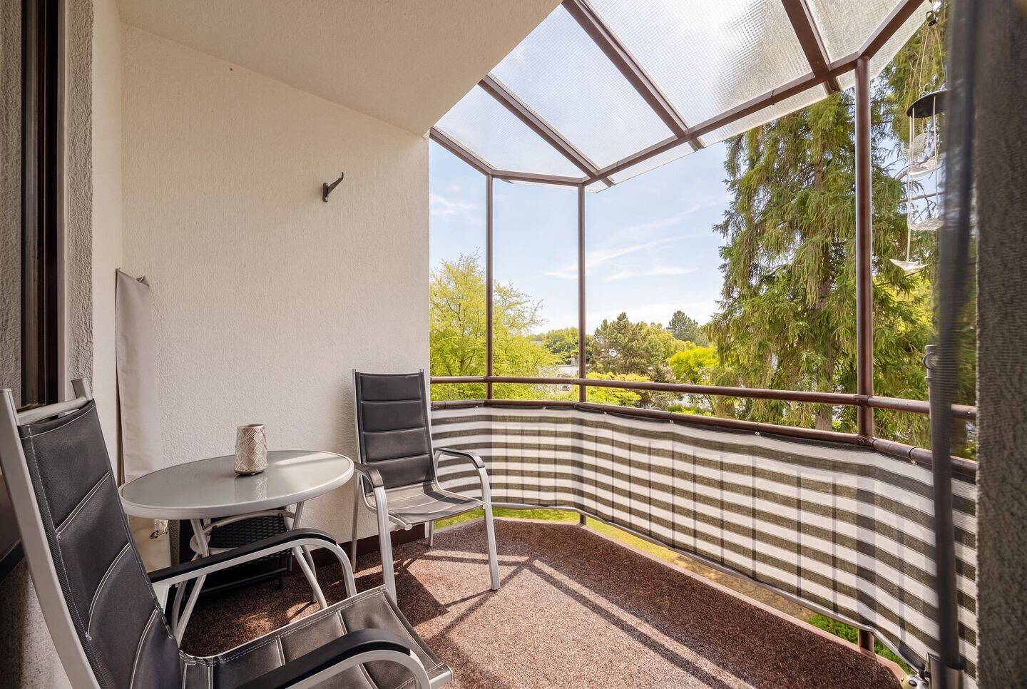 Bezugsfreie 3-Zimmer-Wohnung ohne Aufzug! – München – Vorschaubild 9