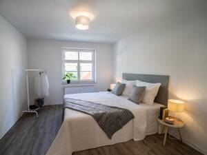 JETZT KAUFNEBENKOSTEN EINSPAREN! 2,5 ZI. WOHNUNG ALS KAPITALANLAGE in grüner & ruhiger Wohnlage. – Schulze-Delitzsch-Straße 28, 1279 Ortsamtsbereich Blasewitz – Vorschaubild 2