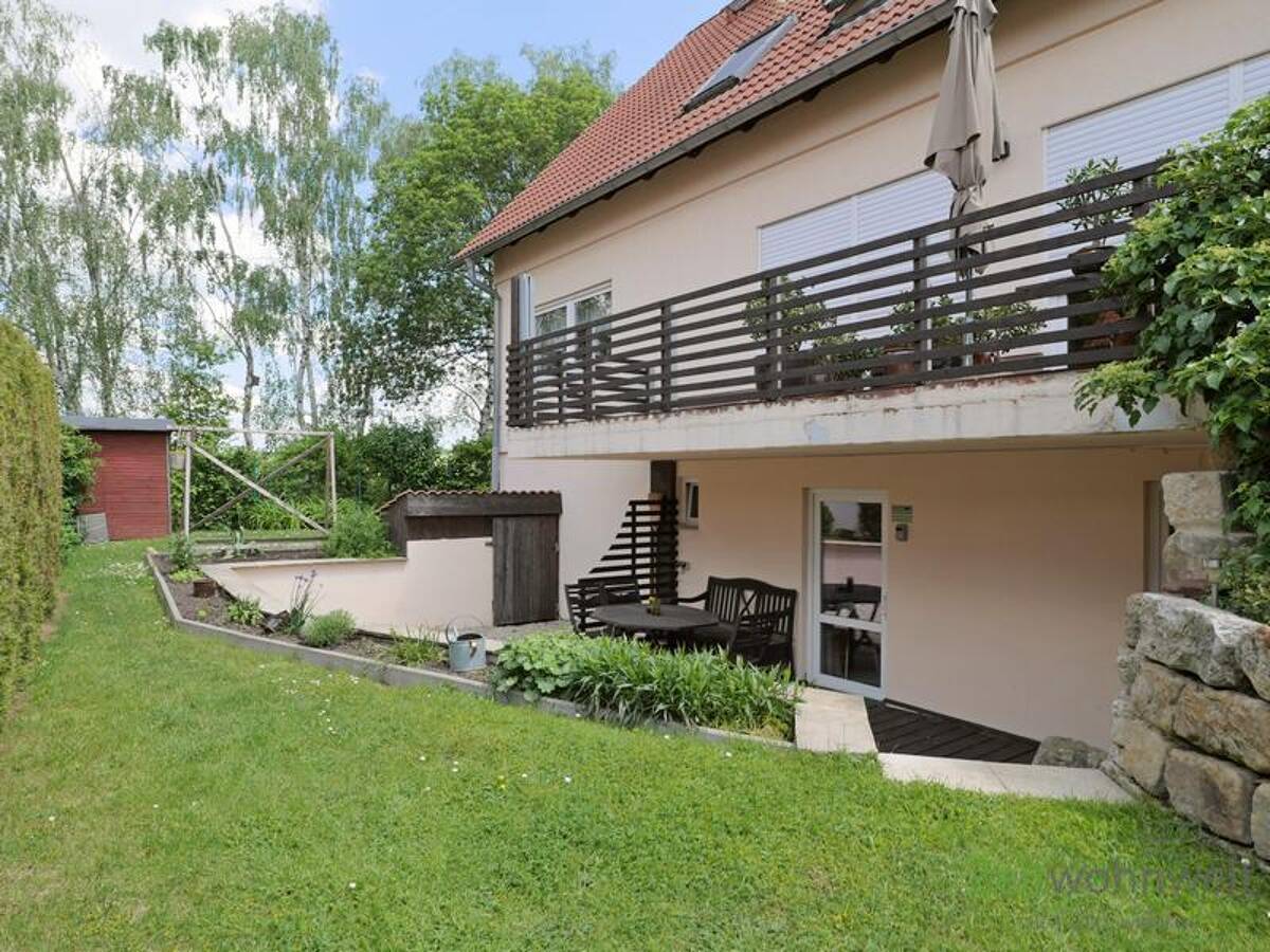 (EF0641_M) Dresden: Schönfeld, kleine ruhige 2-Zimmer-Wohnung mit eigener Terrasse in grüner Randlage, WLAN inkl. – 1328 Dresden – Bild 1 von 6