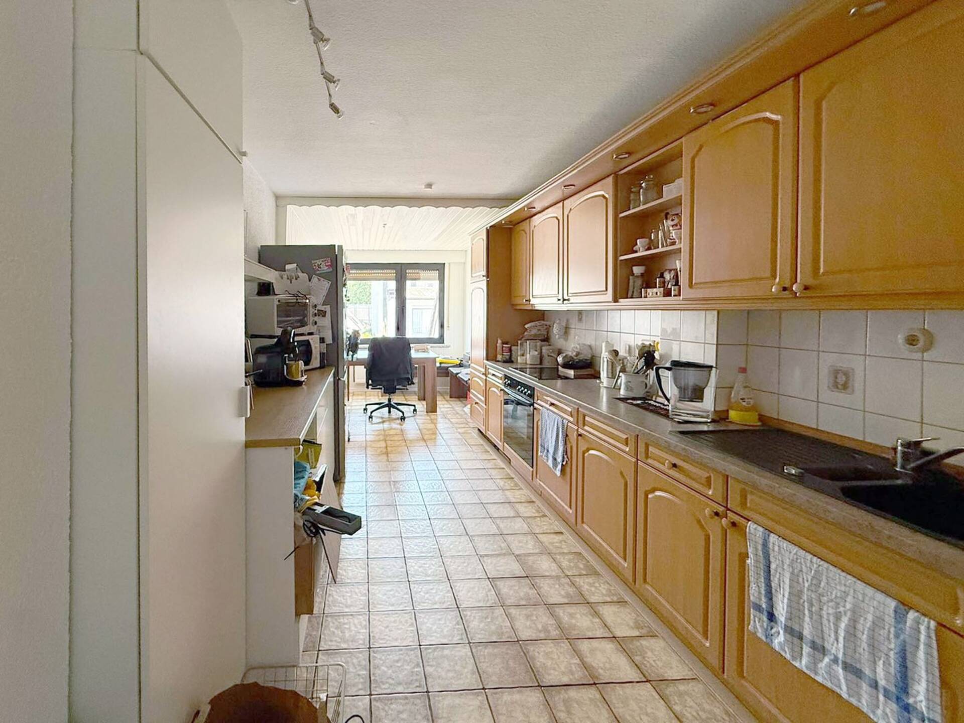 Mehrfamilienhaus in 50735 Köln mit 211 m² kaufen