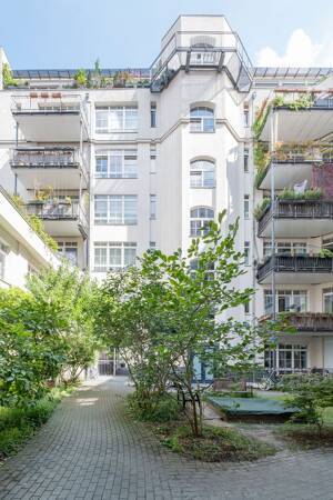 Klassischer Altbaucharme mit unverbaubarem Weitblick – 10997 Berlin – Vorschaubild 8