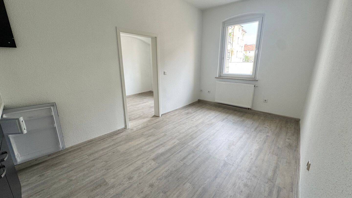 Sehr gepflegte und moderne 1 1/2 Zimmer-Wohnung in ruhiger zentraler Lage