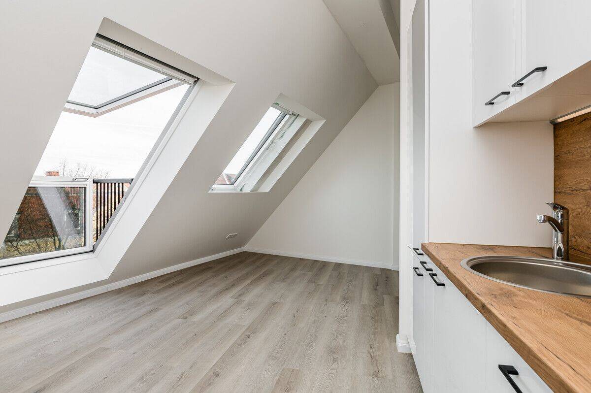 Tolle DG-Wohnung - 2,5 Zimmer zur Selbstnutzung oder als rentable Kapitalanlage! – Berlin – Vorschaubild 7