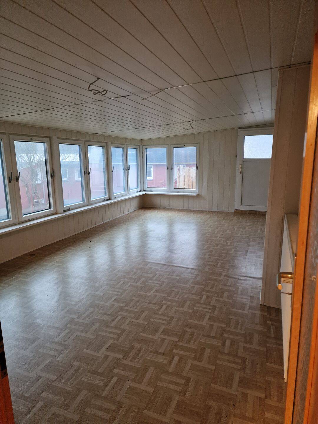 Malerisches Einfamilien-Reihenhaus mit EBK und großzügigem Wintergarten – Sayda – Vorschaubild 2