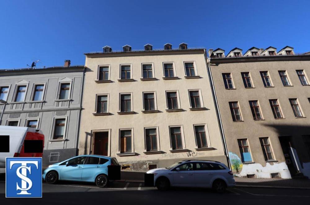 Objekt-Nr.: 12421 - Mehrfamilienhaus mit Öfen im Zentrum von Plauen wartet auf Sanierung – Plauen – Bild 1 von 9