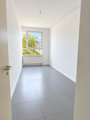 Bezugsfrei | Moderne 4-Zimmer-Wohnung mit Balkon und Tiefgarage im beliebten Oberbilk – 40227 Düsseldorf – Vorschaubild 9