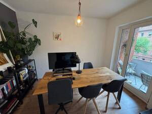 Helle 2,5-Zimmer-Wohnung in Top-Lage mit perfekter Infrastruktur: U-Bahn und Hamburger Meile in nur 2 Gehminuten – 22081 Hamburg – Vorschaubild 4