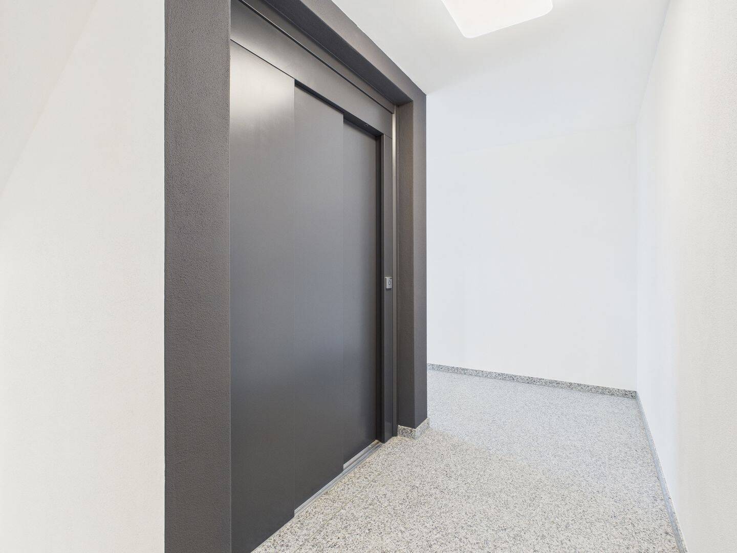 Kurzfristig verfügbar - IN-Süd - 2-ZKB-Wohnung (1. OG) mit XXL-Dachterrasse (27,42m²), ruhige Lage! – Ingolstadt – Vorschaubild 9