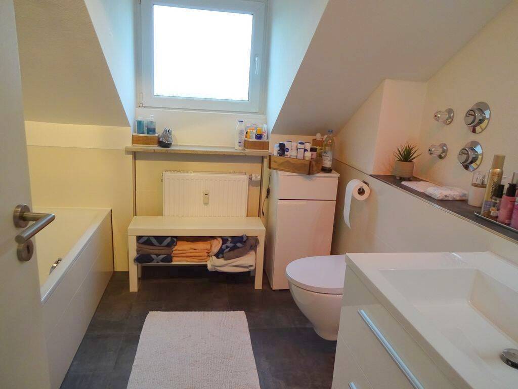 Neuwertige 3,5 Zimmer Wohnung nähe Klinikum! – Ingolstadt – Vorschaubild 3