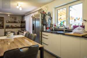 Weitblick auf die Burg und die Stadt Lörrach - großzügige 4,5 Zimmer-Stadtwohnung zu verkaufen – 79539 Lörrach – Vorschaubild 5