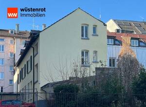Dreistöckiges Hinterhaus im begehrten Stuttgarter Westen - Wohnen, Arbeiten, Kreativität