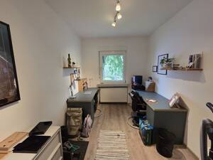 Lichtdurchflutete 3,5-Zimmer-Wohnung mit Balkon und tollem Ausblick – 44265 Dortmund – Vorschaubild 7