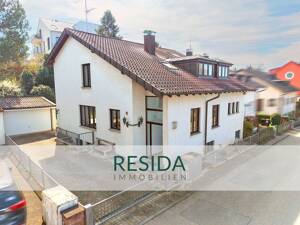 Killesberg | Großzügiges Haus mit Südgarten, 2 Bädern und Garage in Bestlage