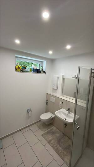 Moderne 2-Zimmer-Wohnung (55 m²) mit Einbauküche und Garage – 33602 Bielefeld – Vorschaubild 5