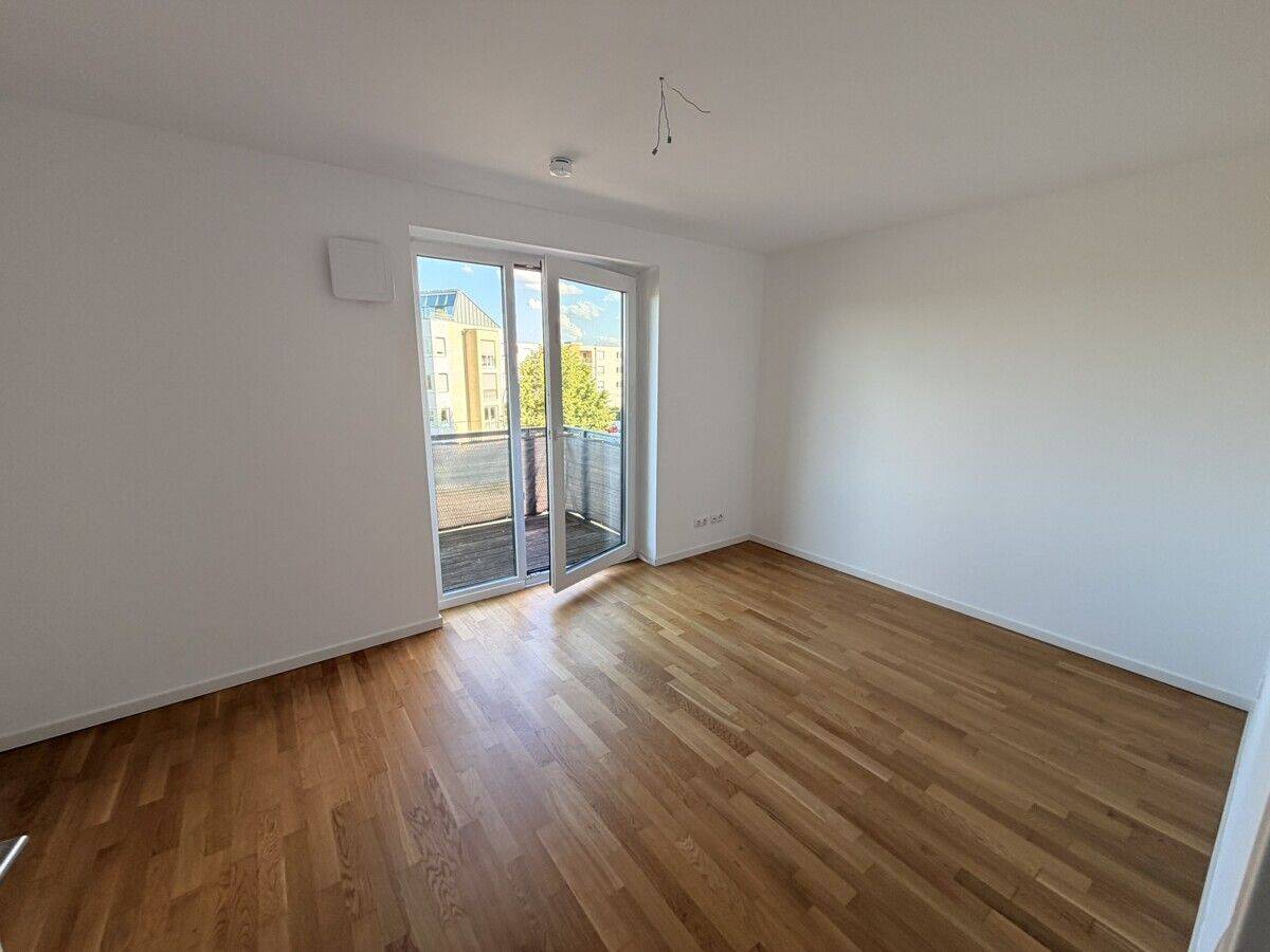 Schöne 2 Zimmerwohnung mit Einbauküche und Balkon – Potsdam – Vorschaubild 8