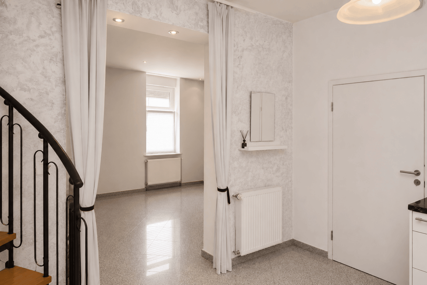 Stilvolle 3-Zimmer-Maisonette im EG & 1. OG - Denkmalgeschützt mit Garten und Einbauküche – Bochum – Vorschaubild 5