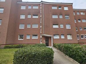 Vermietete 2,5-Zimmer-Eigentumswohnung mit Balkon in Lübeck St. Lorenz-Nord (Musikerviertel)