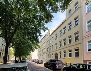 Halle/Nördliche Innenstadt: Vermietete 2-Zimmer-Eigentumswohnung mit Balkon im attraktiven Stadtteil Paulusviertel – 6114 Halle (Saale) – Vorschaubild 3