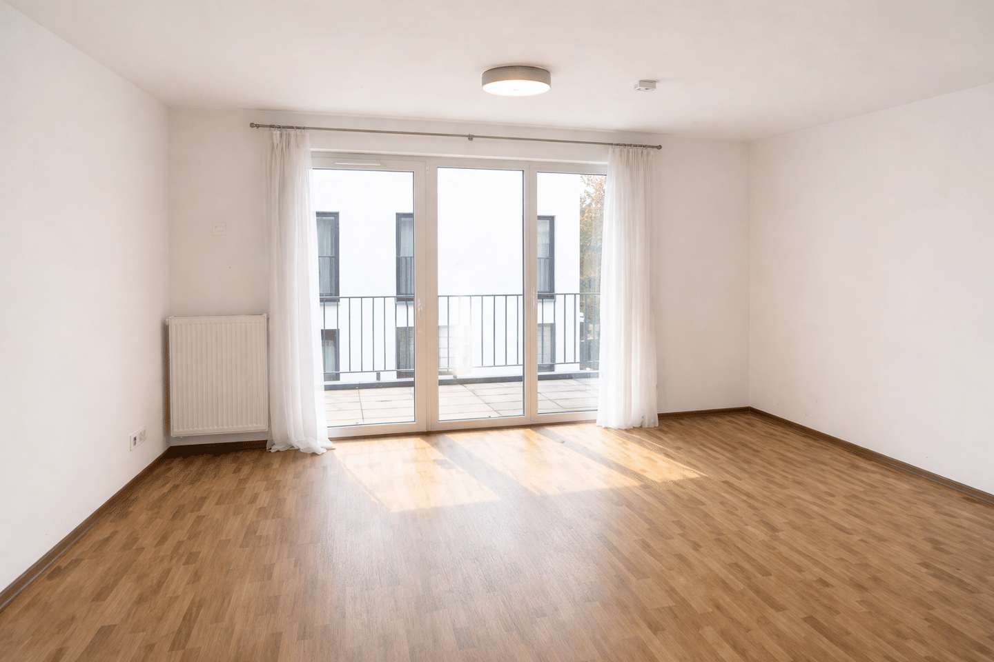langfristig vermietetes Apartment im betreuten Wohnen - idealer Mix aus Sicherheit und Rendite.