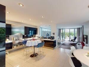 Zeitlose Luxusvilla - Architektur, die Maßstäbe setzt – 81247 München – Vorschaubild 1