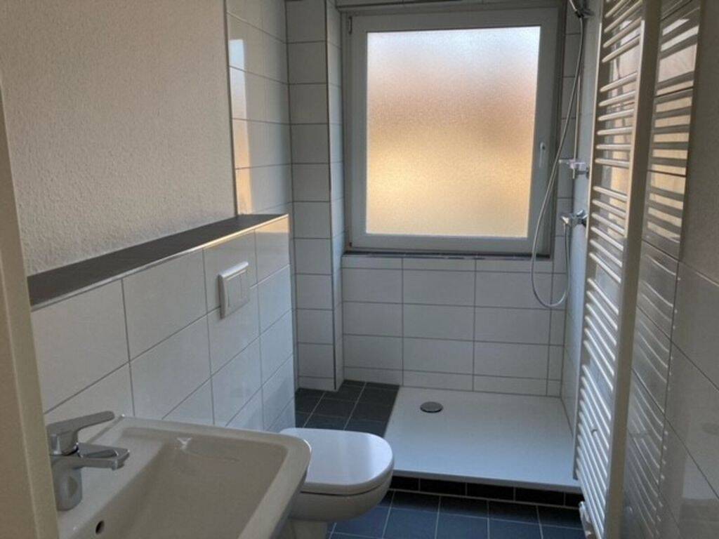 Familienfreundliche 3-Zimmer-Etagenwohnung in Bottrop 62,7 m² auf 1. Etage links – Bottrop – Vorschaubild 3