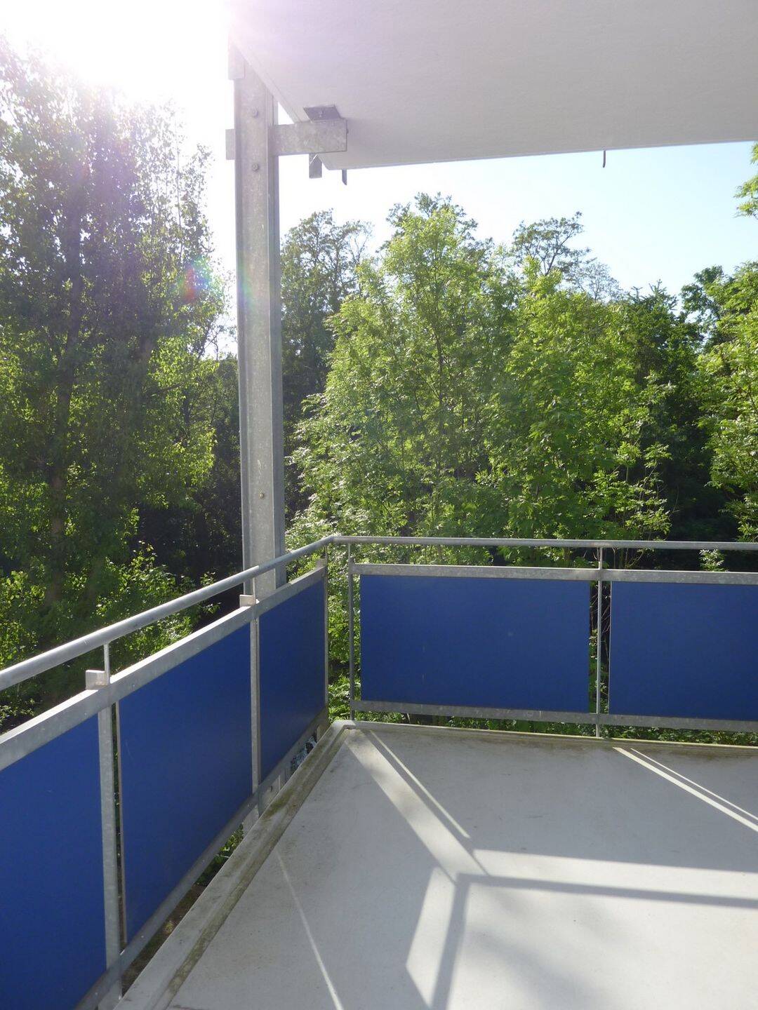 2-Raum Wohnung mit Blick auf die weiße Elster in idyllischer Umgebung - TOP-Lage in Schleußig ! – Leipzig – Vorschaubild 2